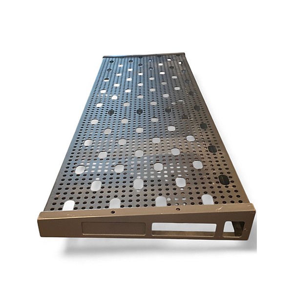 Used Temple Audio Design 35" PEDAL BOARD Pedal Board
