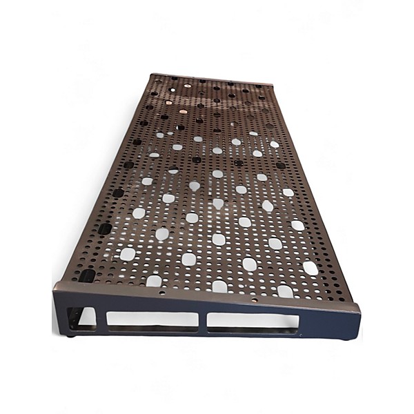 Used Temple Audio Design 35" PEDAL BOARD Pedal Board