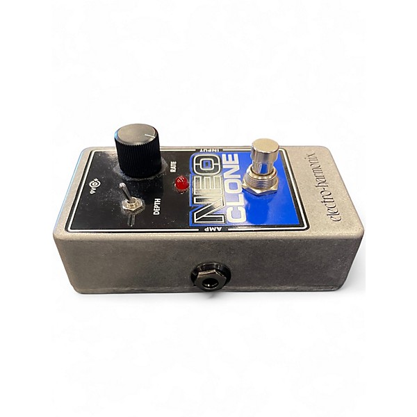 Used Electro-Harmonix Neo Clone Analog Chorus Effect Pedal