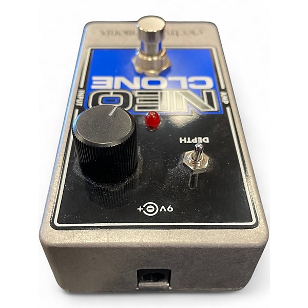 Used Electro-Harmonix Neo Clone Analog Chorus Effect Pedal