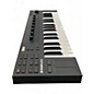 Used Native Instruments KOMPLETE KONTROL M32 MIDI Controller