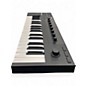 Used Native Instruments KOMPLETE KONTROL M32 MIDI Controller
