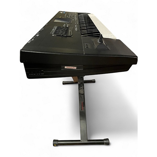 Used KORG i30 Arranger Keyboard