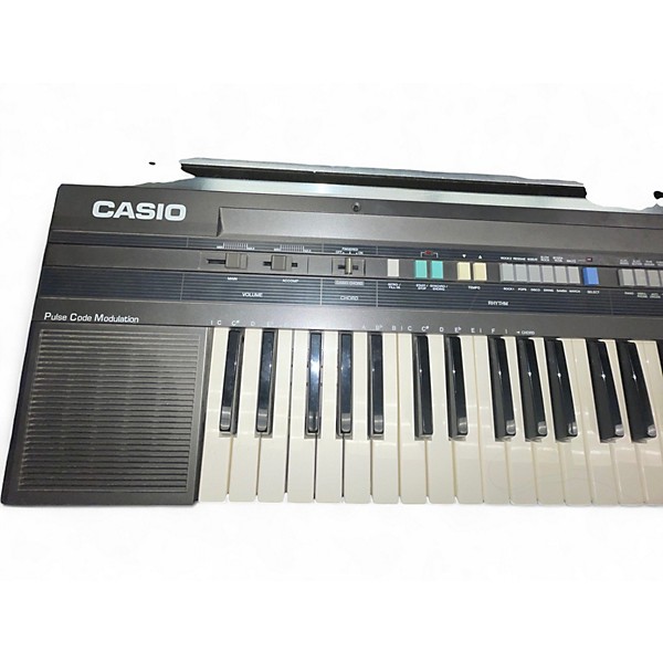 Used Casio CT-360 Synthesizer