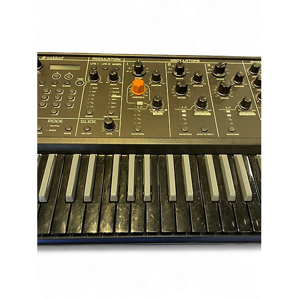 Used Studiologic SLEDGE Synthesizer