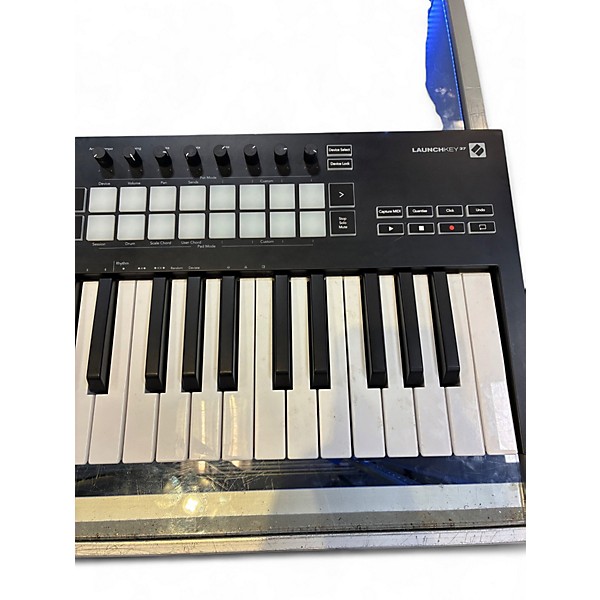 Used Novation LAUNCHKEY 37