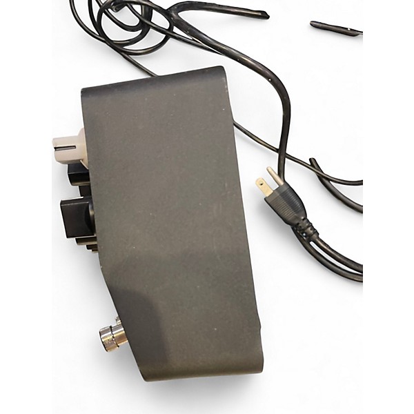 Used Two Notes Audio engineering revolt Bass Effect Pedal