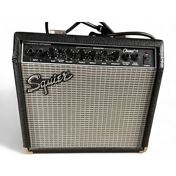 Used Squier CHAMP 15 Battery Powered Amp