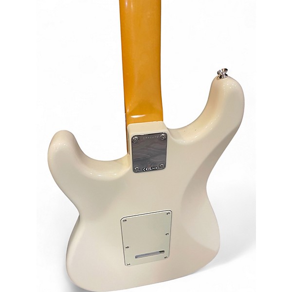 Used Fender American Vintage II 61 Stratocaster Olympic White Solid Body Electric Guitar