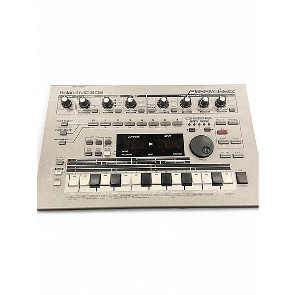 Used Roland MC303 GROOVEBOX Synthesizer