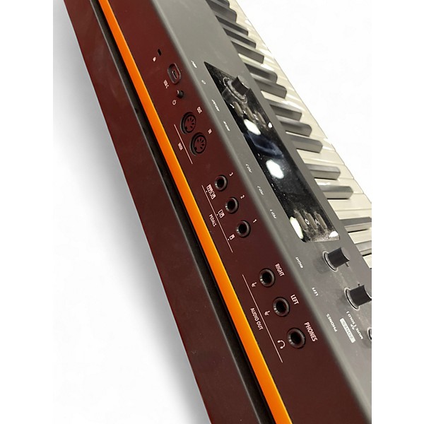 Used Studiologic SL73 MKII MIDI Controller