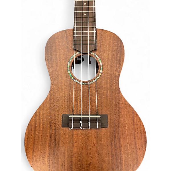 Used Cordoba 28CE Walnut Ukulele