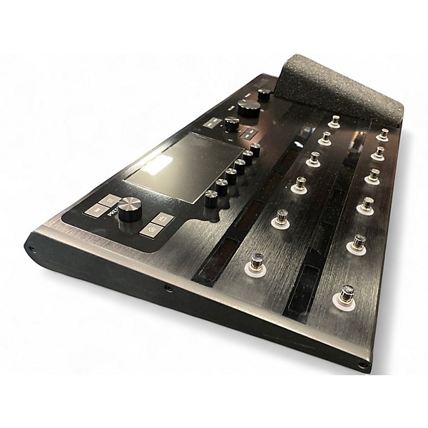 Used Line 6 Helix LT Effect Processor