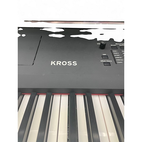Used KORG KROSS 2 88 Key Keyboard Workstation