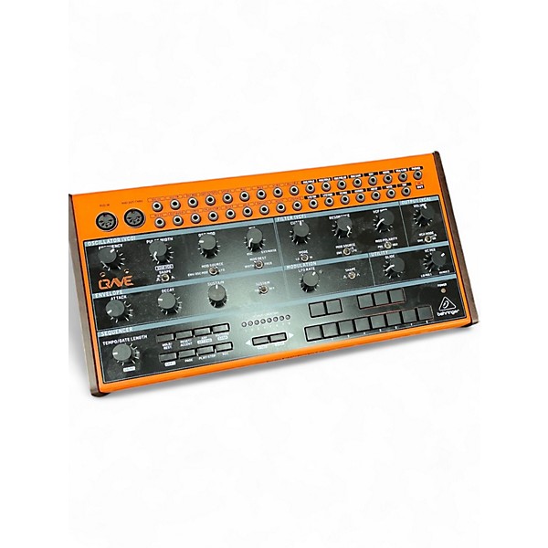 Used Behringer CRAVE Synthesizer