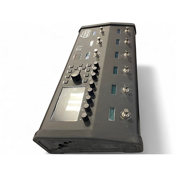 Used Fractal Audio FM9 Effect Processor
