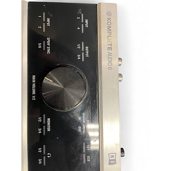 Used Komplete AUDIO 6 Audio Interface