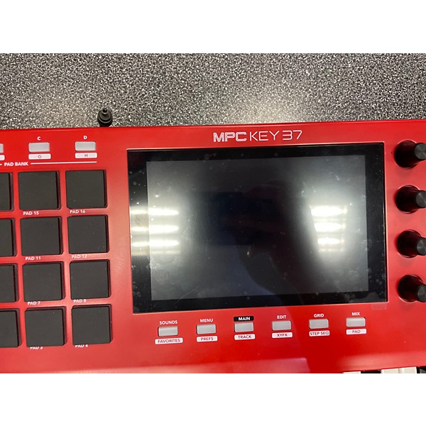 Used Akai Professional MPC Key 37 Keyboard Workstation