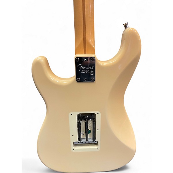 Used Fender 60th Anniversary American Standard Stratocaster Vintage White Solid Body Electric Guitar