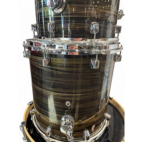 Used ddrum 7 Piece Dominion Maple Black Drum Kit