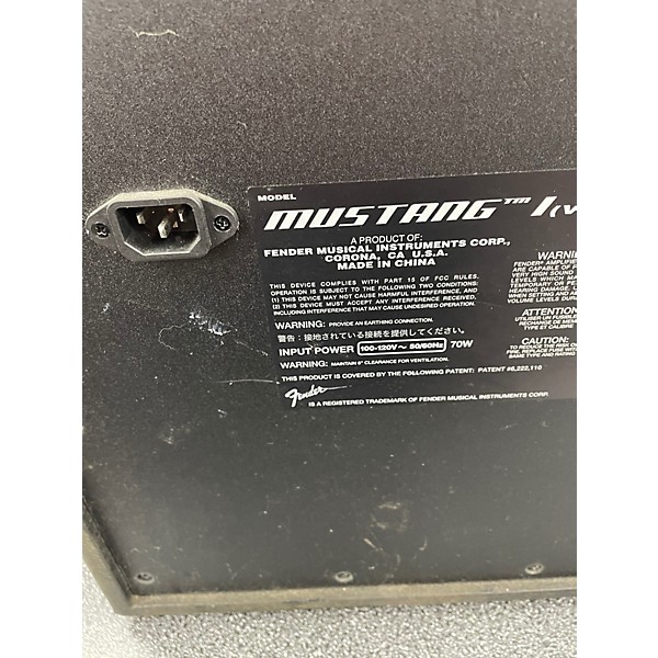 Used Fender mustang Lv2 Guitar Combo Amp