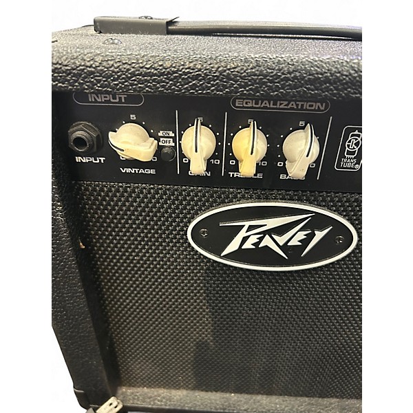 Used Peavey Max 126 1X6.5 10W Bass Combo Amp