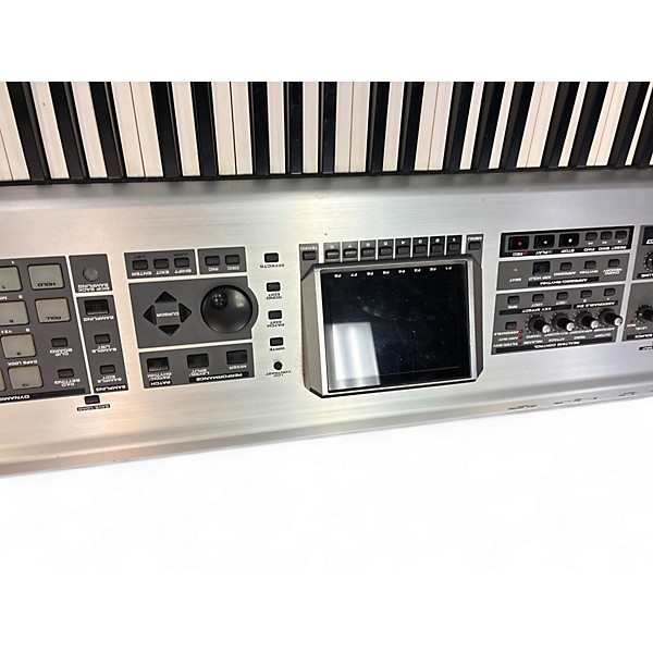 Used Roland FANTOM X8 Arranger Keyboard