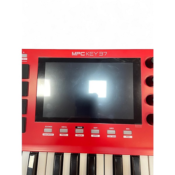 Used Akai Professional MPC KEY 37 Keyboard Workstation