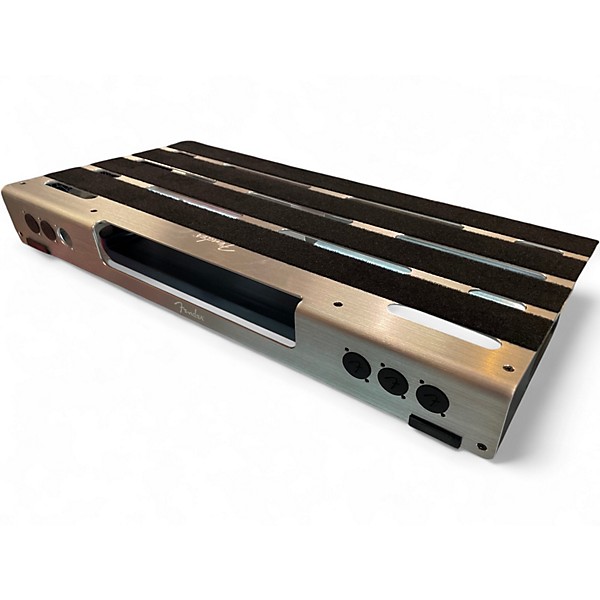 Used Fender Professional Pedalboard with Bag - Medium Pedal Board