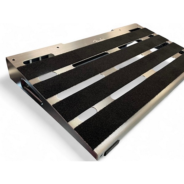 Used Fender Professional Pedalboard with Bag - Medium Pedal Board
