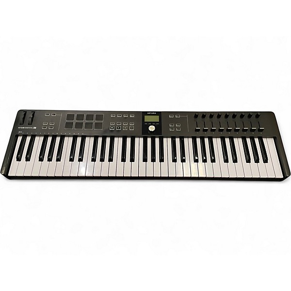 Used Arturia Keylab Essential 61 mk3 MIDI Controller
