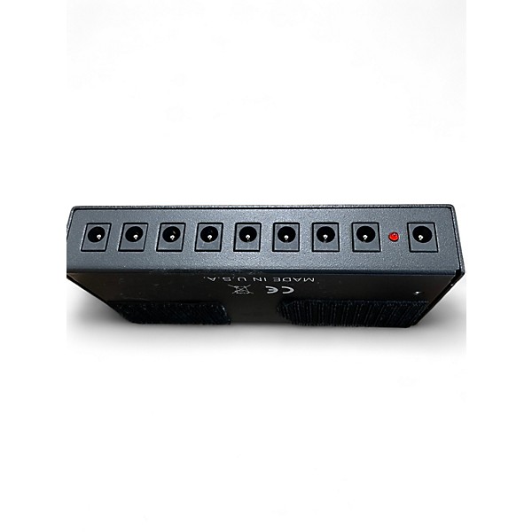 Used Voodoo Lab pedal power x8 Power Supply