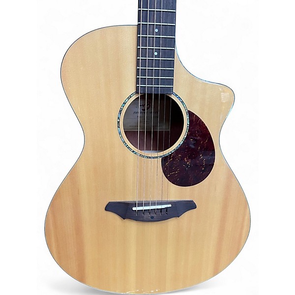 Used Breedlove Passport PLUS C250/SBE Natural Acoustic Electric Guitar