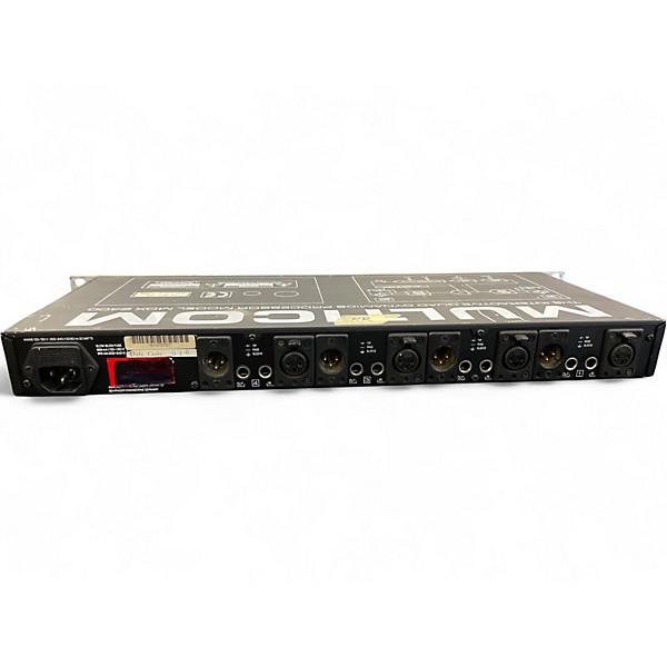 Used Behringer MDX2400 Compressor