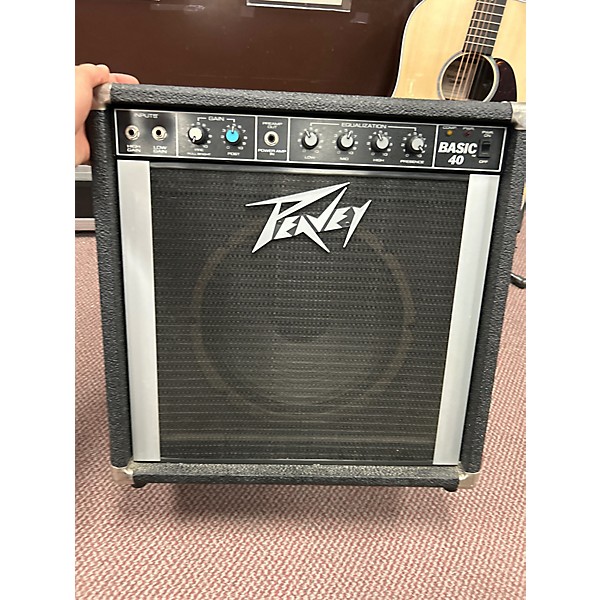 Used Peavey Basic-40 Guitar Cabinet