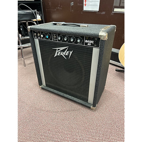 Used Peavey Basic-40 Guitar Cabinet