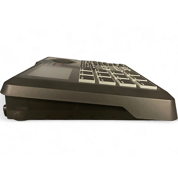 Used Akai Professional XR20 Beat Production Center Production Controller