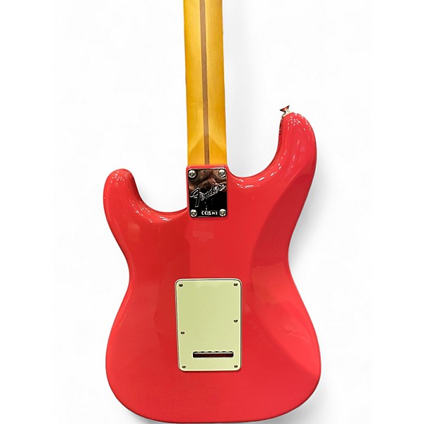 Used Fender American Professional Stratocaster SSS Dakota Red Solid Body Electric Guitar