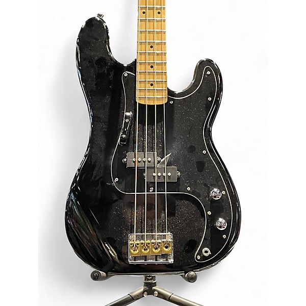 Used Epiphone batwing Black Electric Bass Guitar