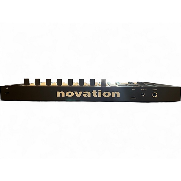 Used Novation Launchkey Mini 25 MK4 MIDI Controller