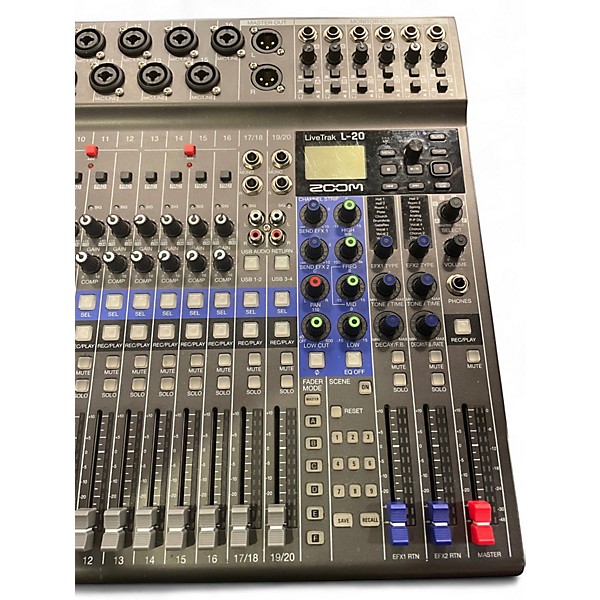 Used Zoom LiveTrak L-20 MultiTrack Recorder