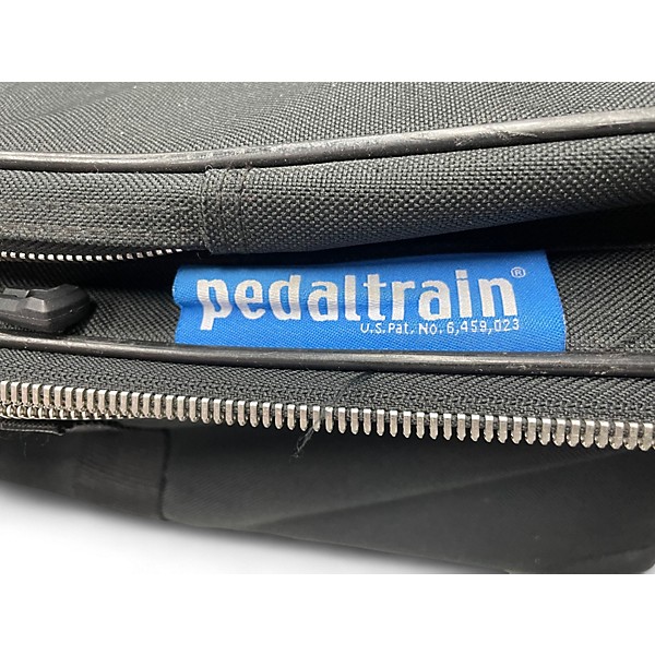 Used Pedaltrain Classic 1 Pedal Board