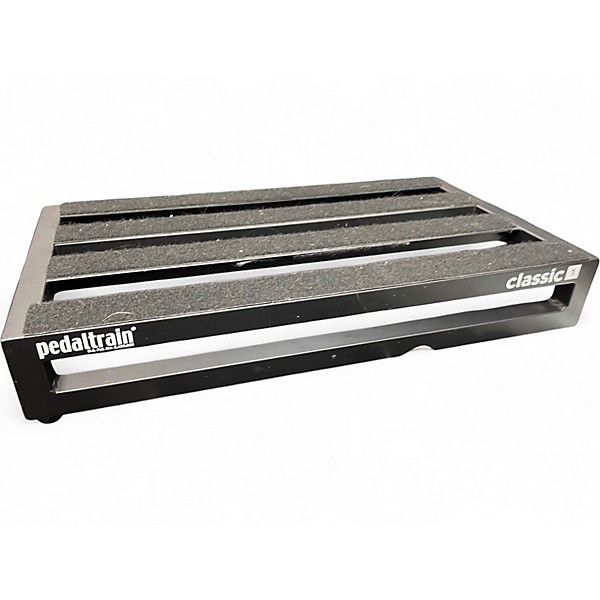 Used Pedaltrain Classic 1 Pedal Board