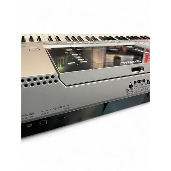 Used Yamaha Tyros 2 Keyboard Workstation