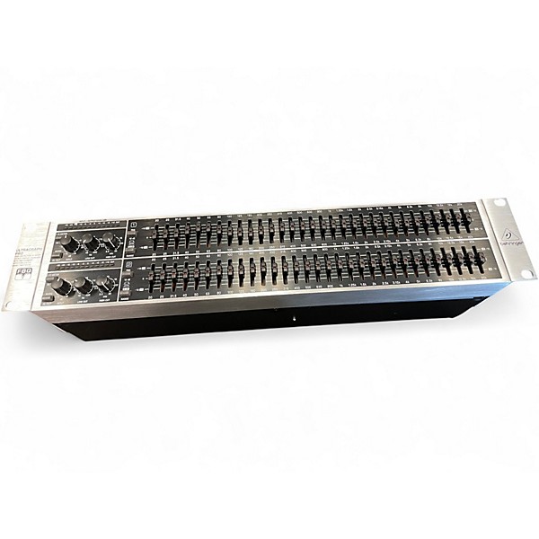 Used Behringer FBQ3102 Equalizer