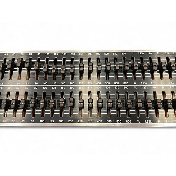 Used Behringer FBQ3102 Equalizer