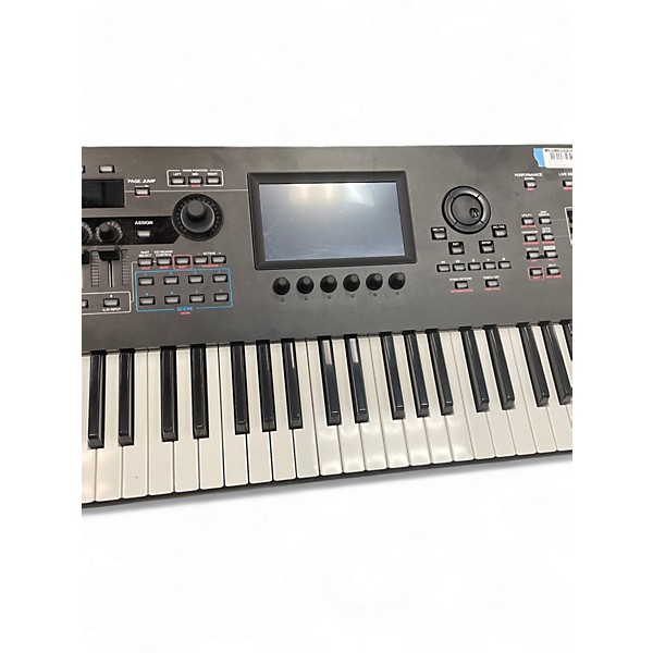 Used Yamaha MONTAGE M7 Synthesizer