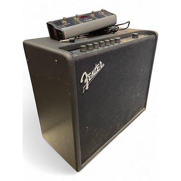 Used Fender GT100 W/PEDAL Guitar Combo Amp