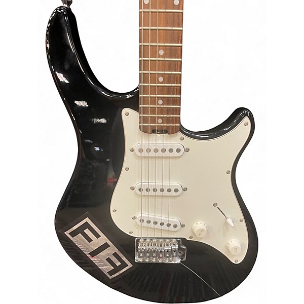 Used Peavey Raptor Plus Black Solid Body Electric Guitar
