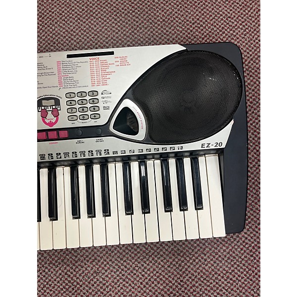 Used Yamaha EZ 20 Portable Keyboard
